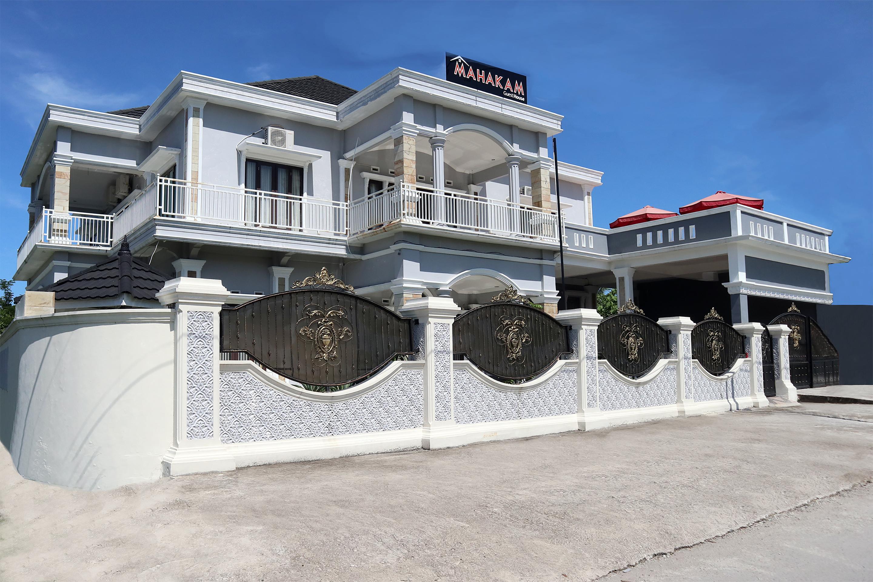 Oyo 1326 Mahakam Guest House Padang  Ngoại thất bức ảnh